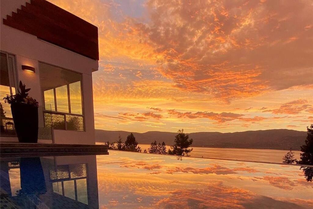 The Infiniti Villa Kelowna Dış mekan fotoğraf